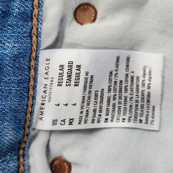 American Eagle Outfitters Women's Distressed Light Blue Jeans, Size 4 Regular - Picture 8 of 8
